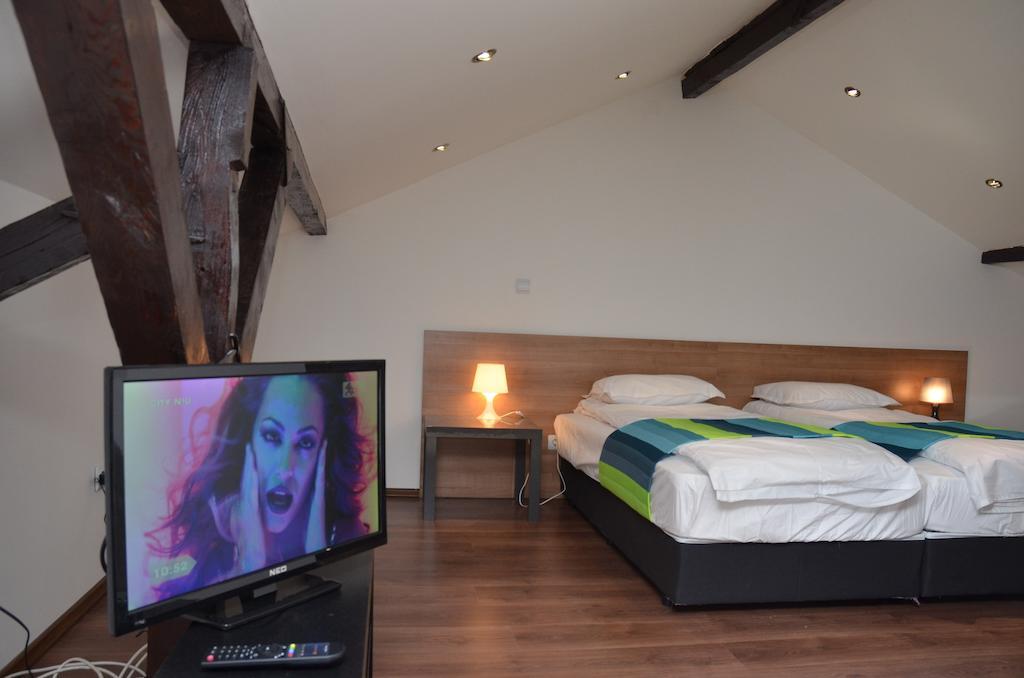 Lion Guest House Veliko Tarnovo Room photo