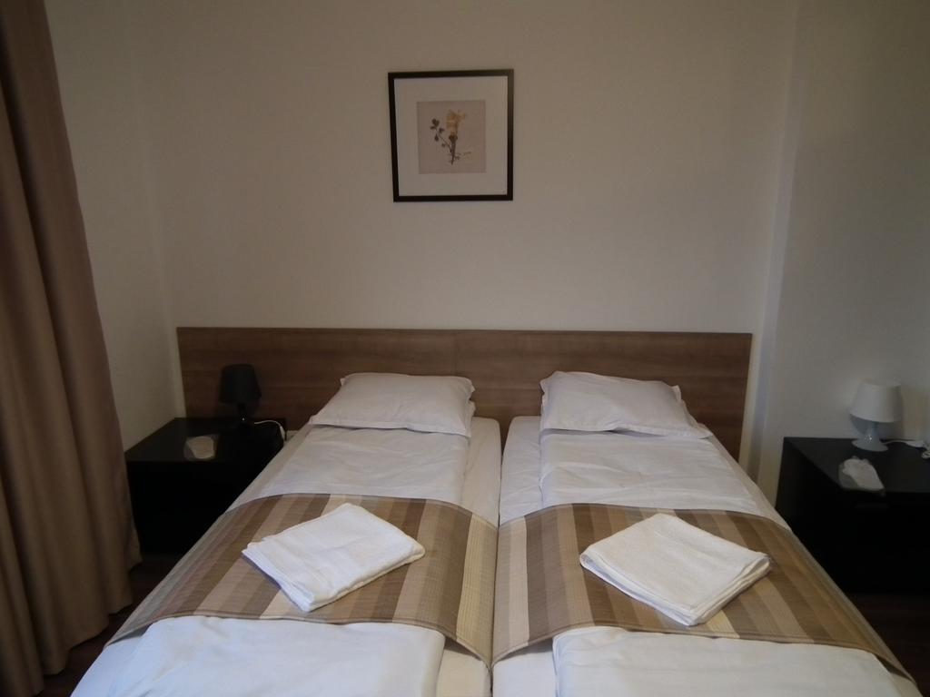 Lion Guest House Veliko Tarnovo Exterior photo