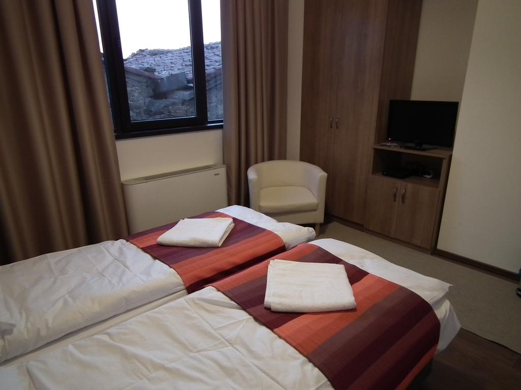 Lion Guest House Veliko Tarnovo Exterior photo